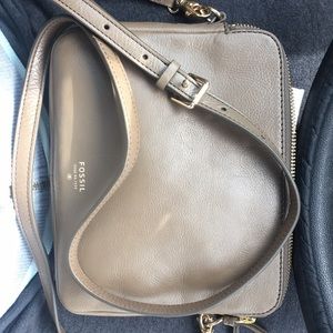Brand NEW Fossil crossbody purse